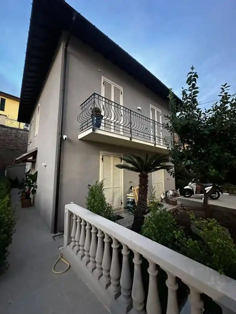 Villa in vendita a Bordighera