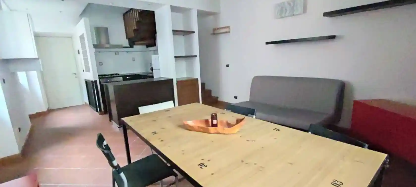 Appartamento in vendita a Sarzana