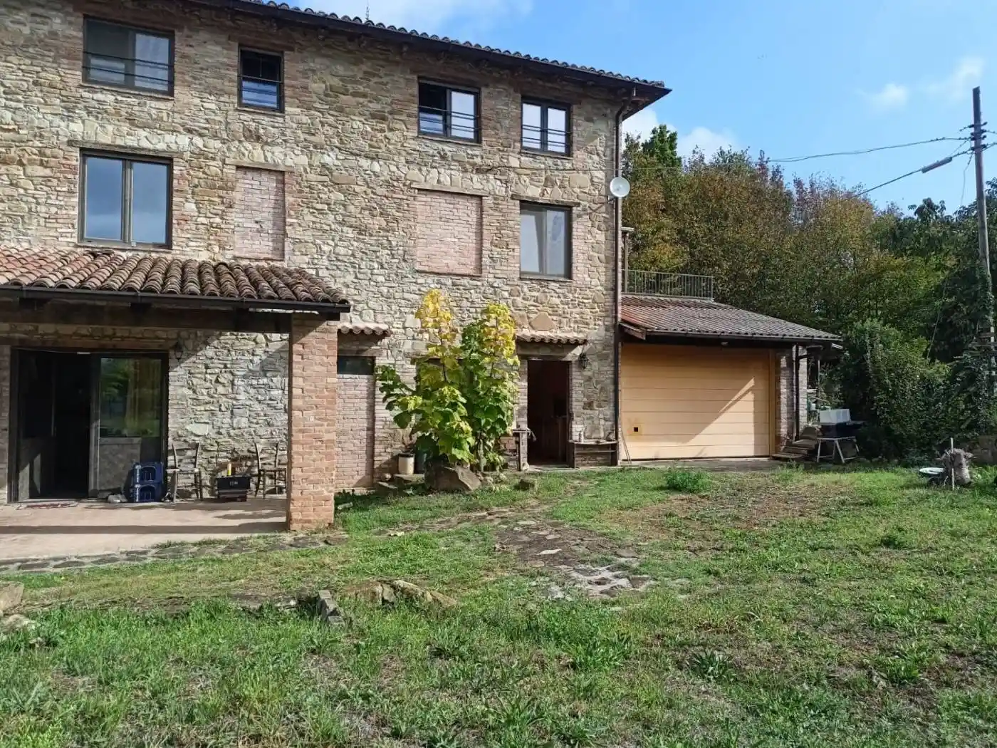 Villa in vendita a Gropparello