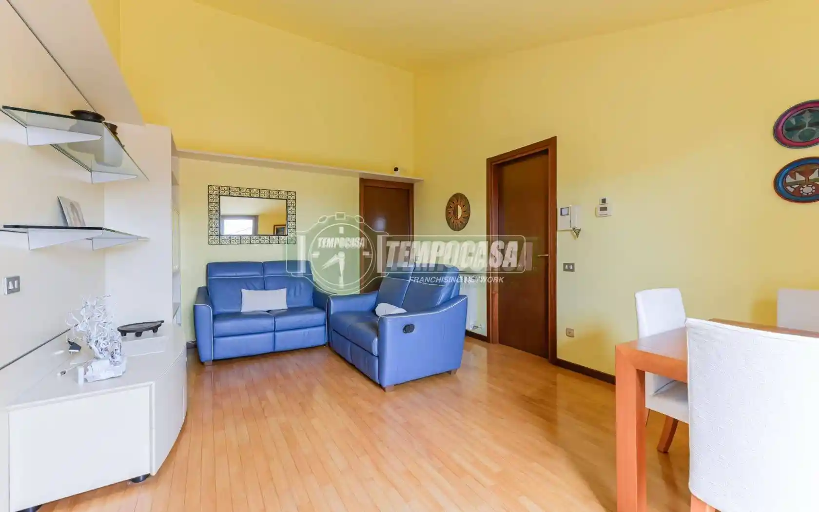 Appartamento in vendita a Aicurzio