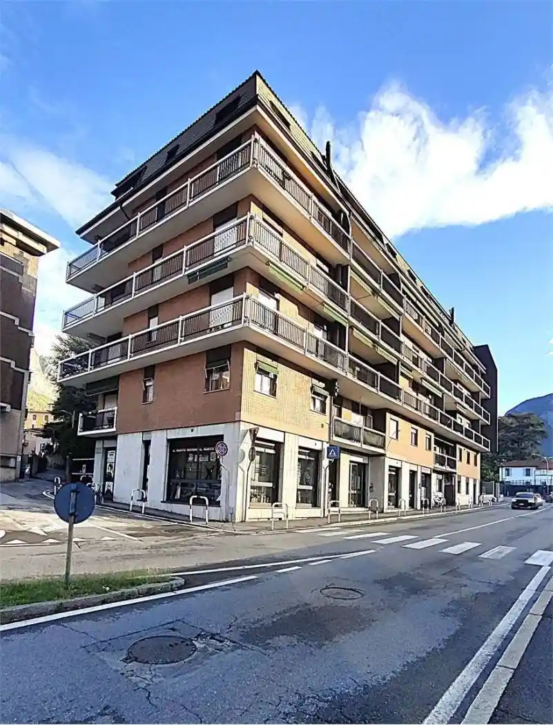 Appartamento in vendita a Lecco