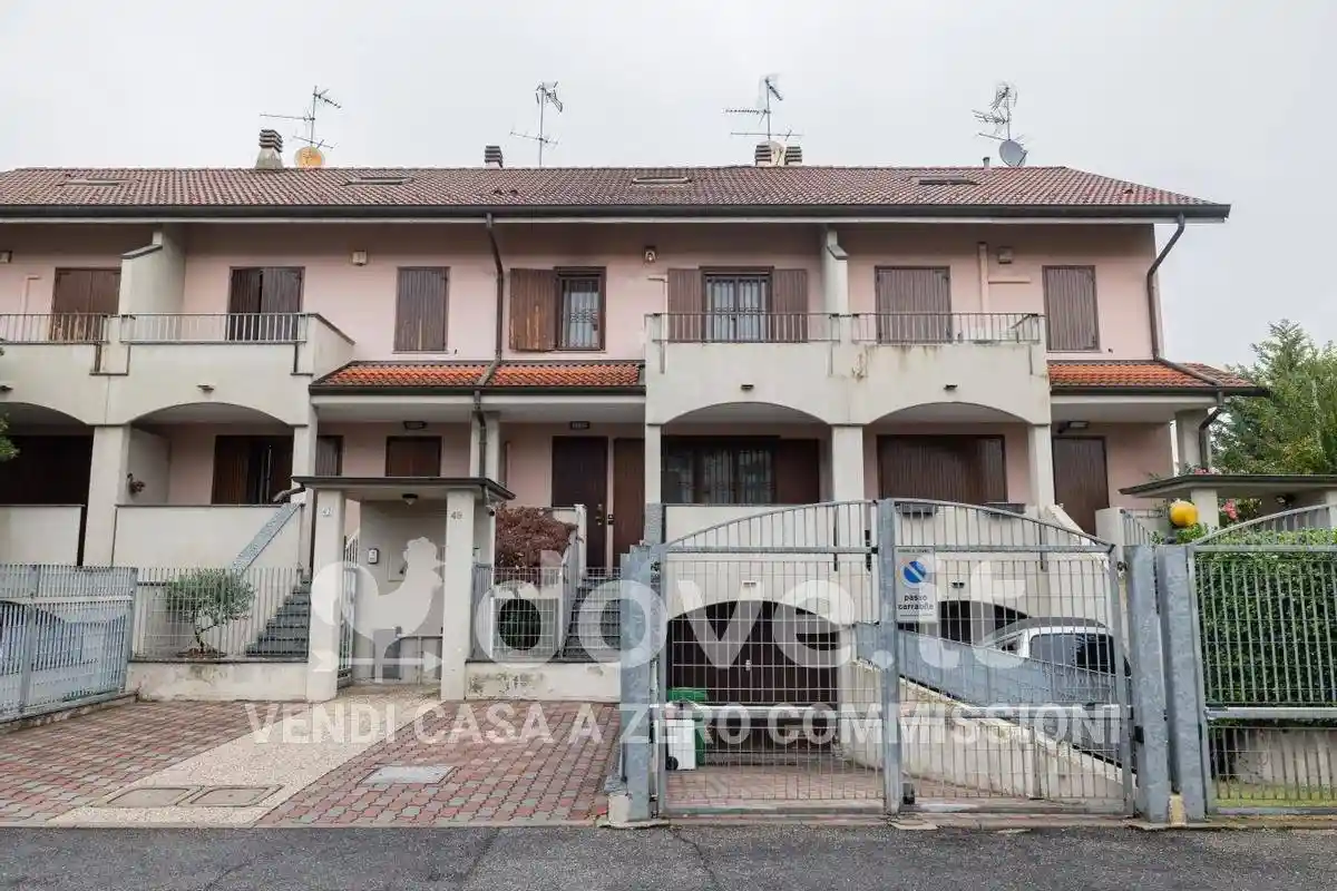 Villetta a schiera in vendita a Segrate