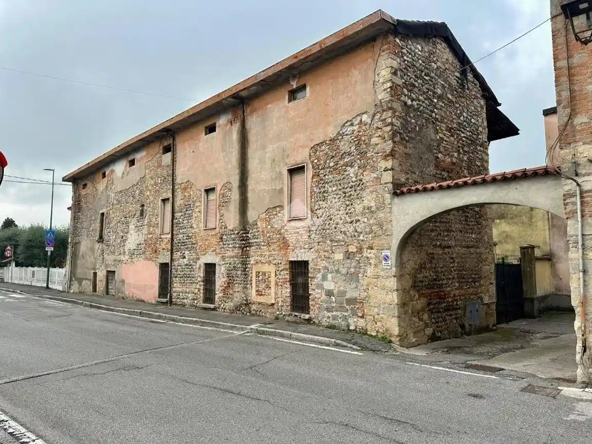 Casa indipendente in vendita a Ghisalba