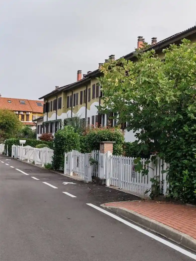 Villetta a schiera in vendita a Assago