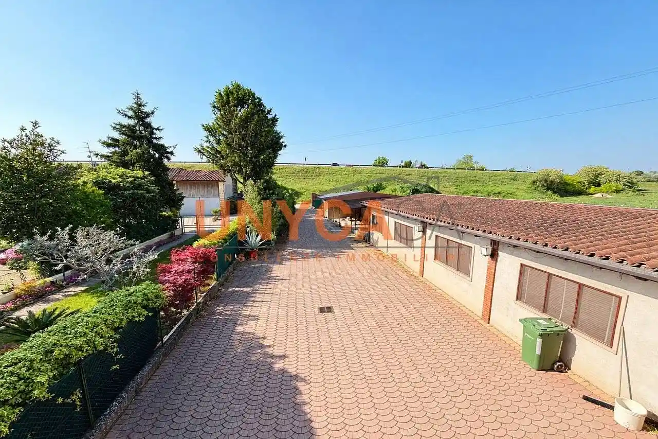 Appartamento in vendita a Verona