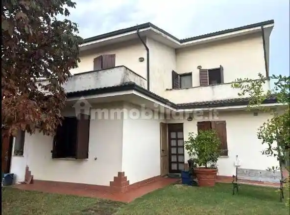 Villa in vendita a San Giorgio Bigarello