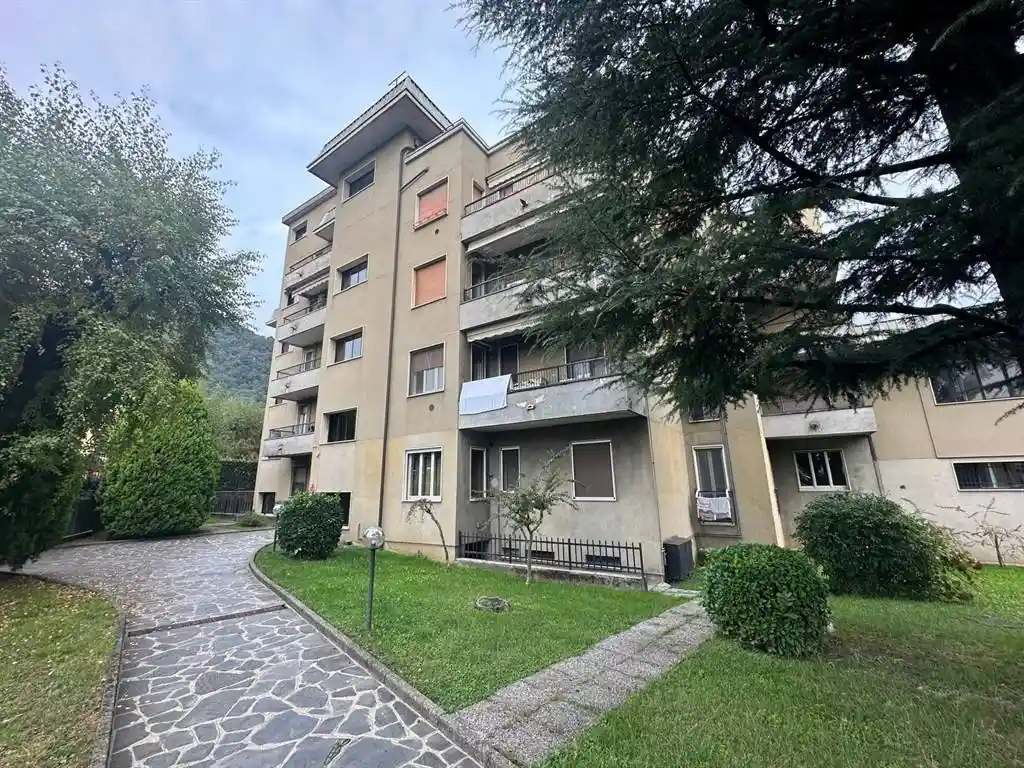 Appartamento in vendita a Olginate