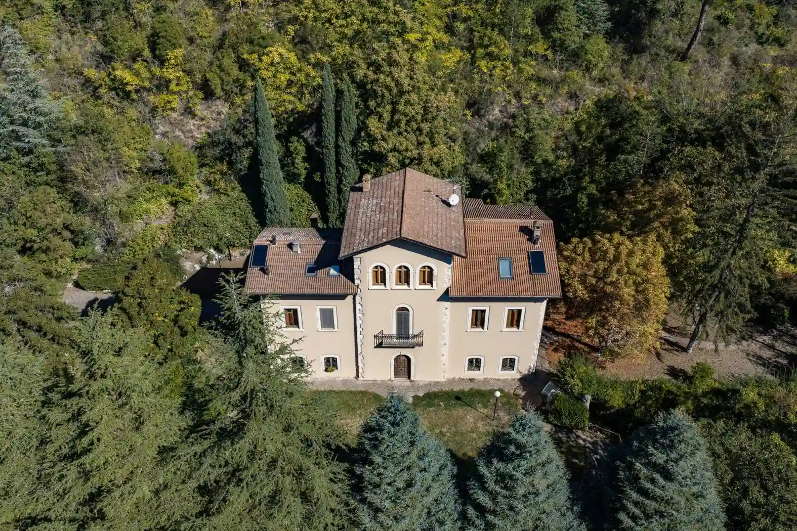 Villa - foto 2