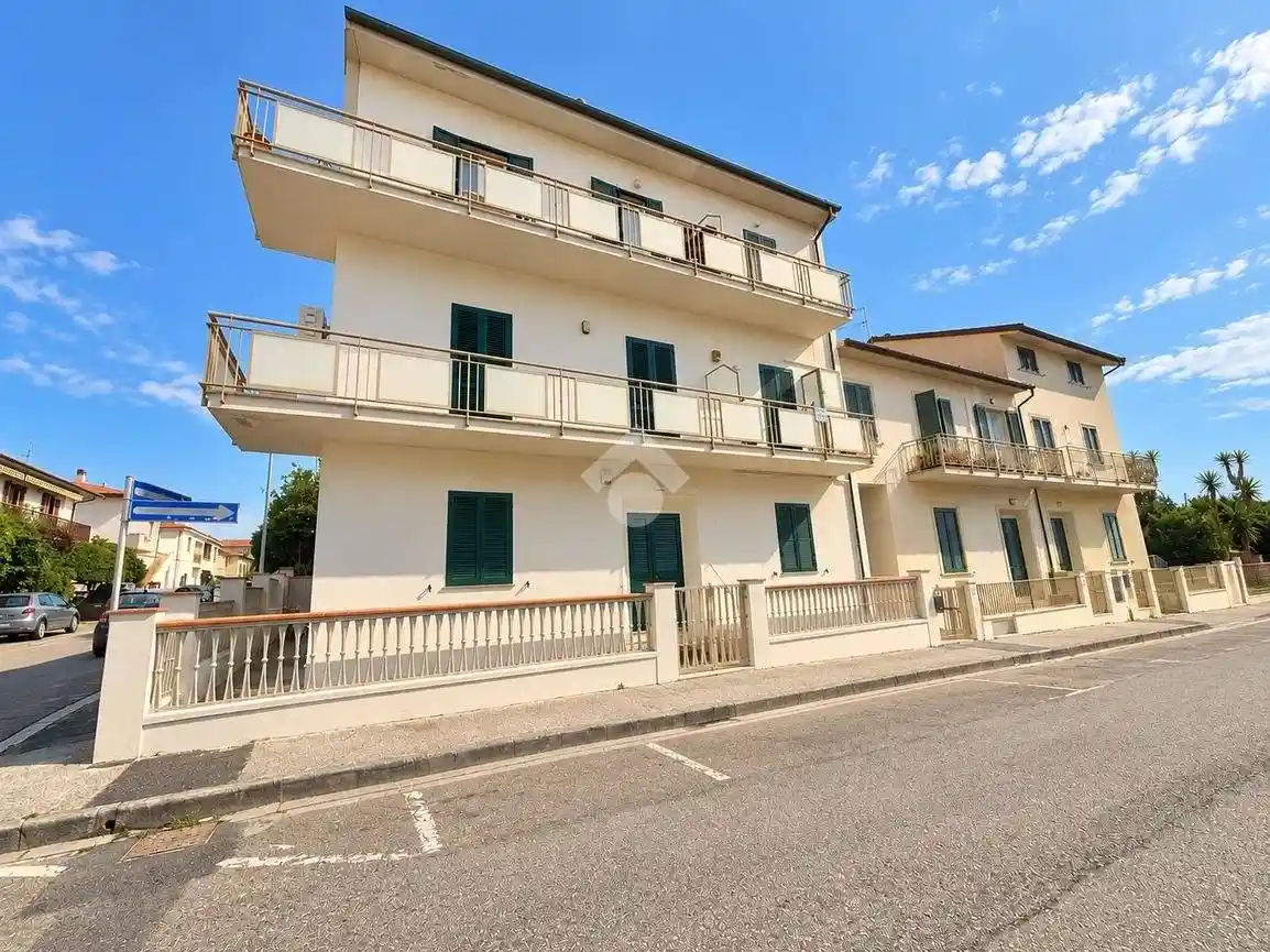 Appartamento in vendita a Rosignano Marittimo