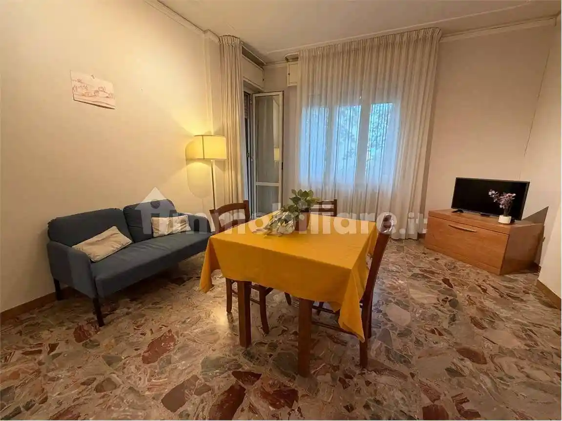 Appartamento in vendita a Modena