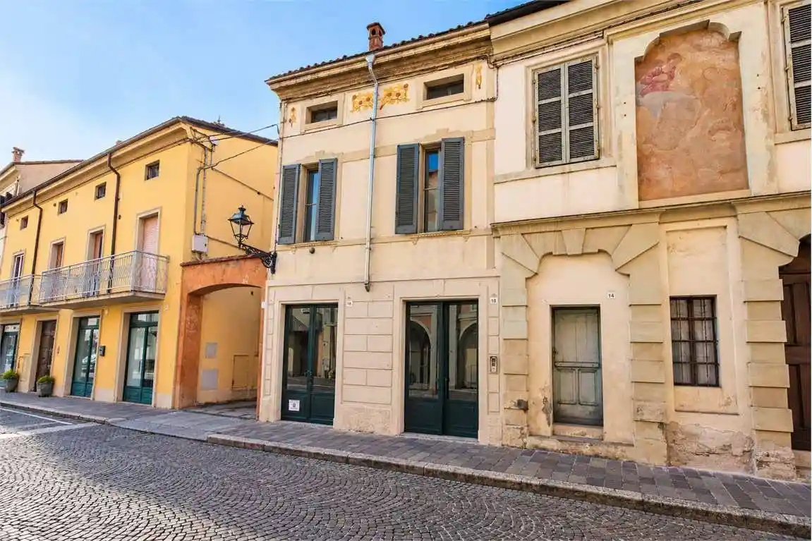Villetta a schiera in vendita a Soragna
