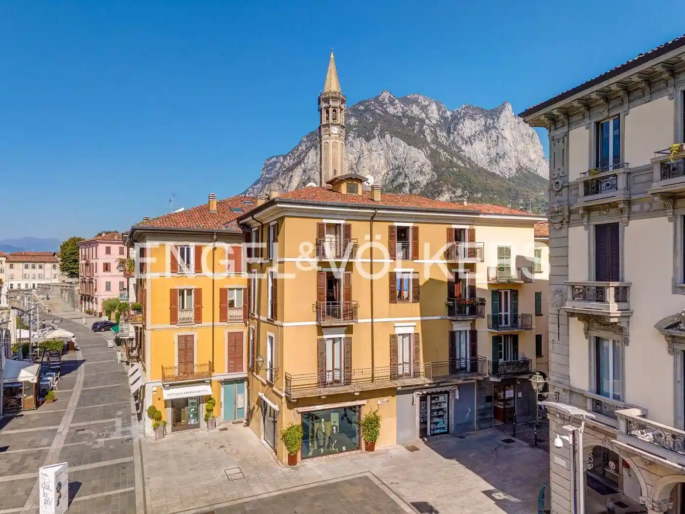 Villa in vendita a Lecco