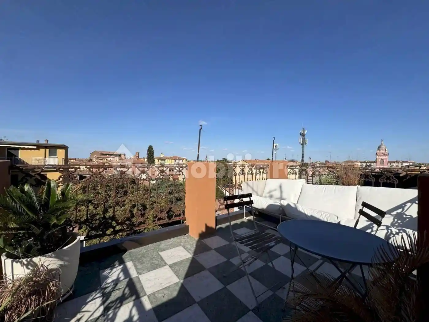 Appartamento in vendita a Bologna
