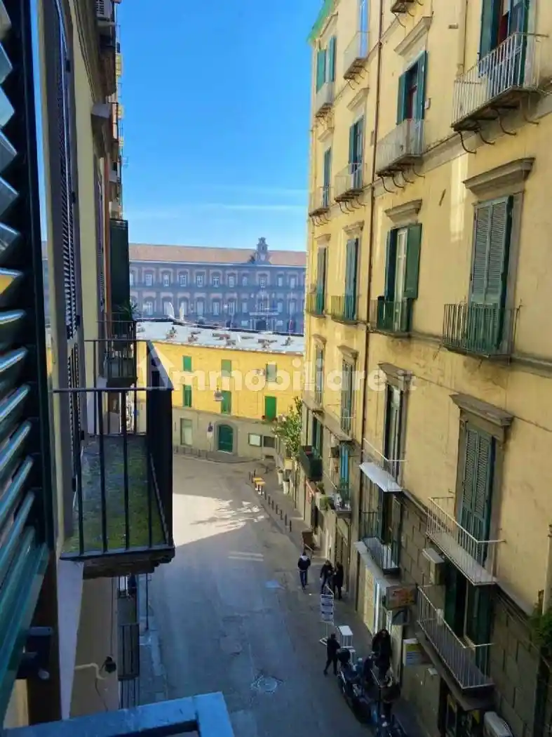 Appartamento in affitto a Napoli