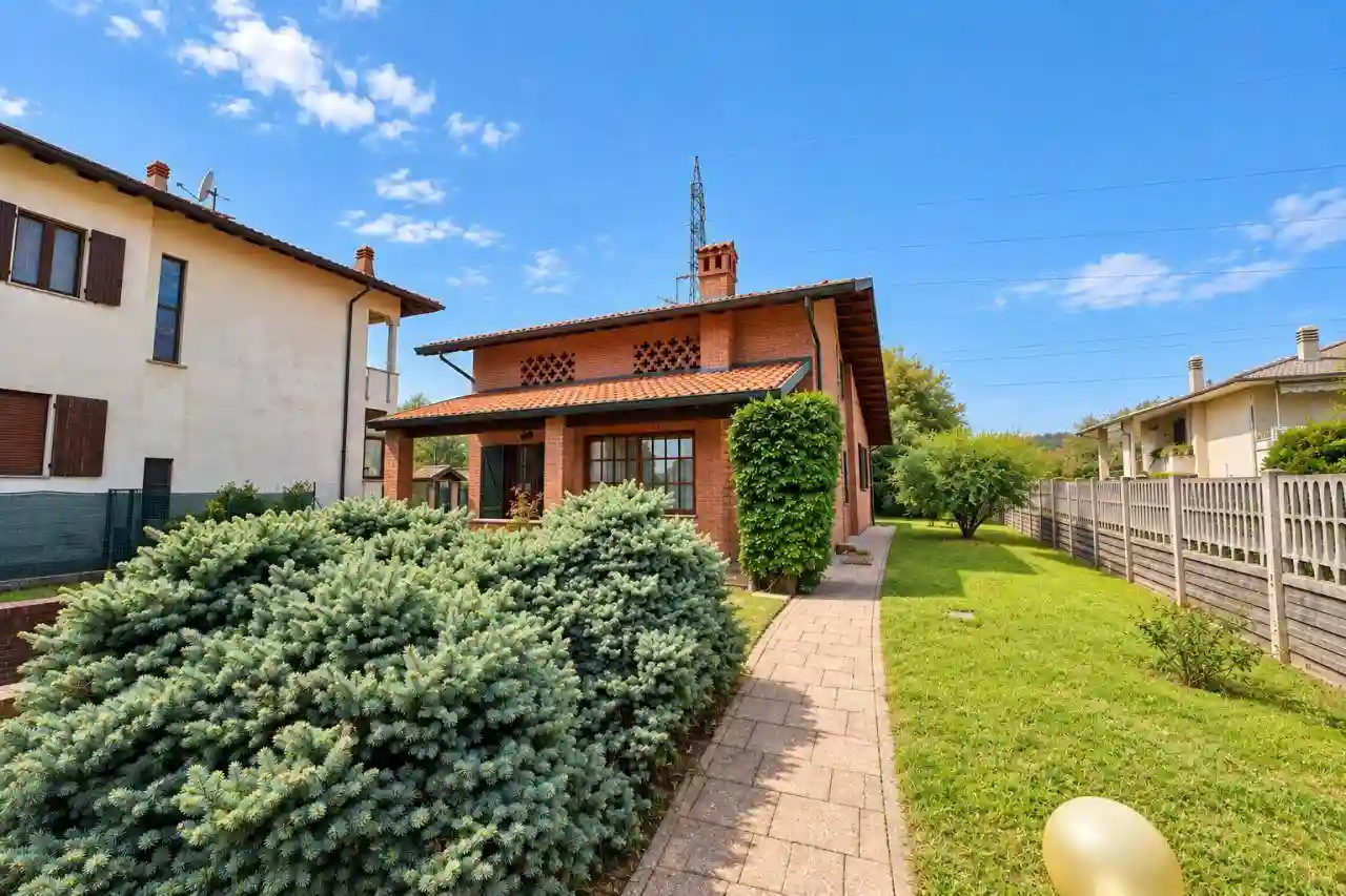 Villa - foto 2