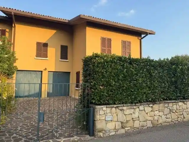 Villetta a schiera in vendita a Cellatica
