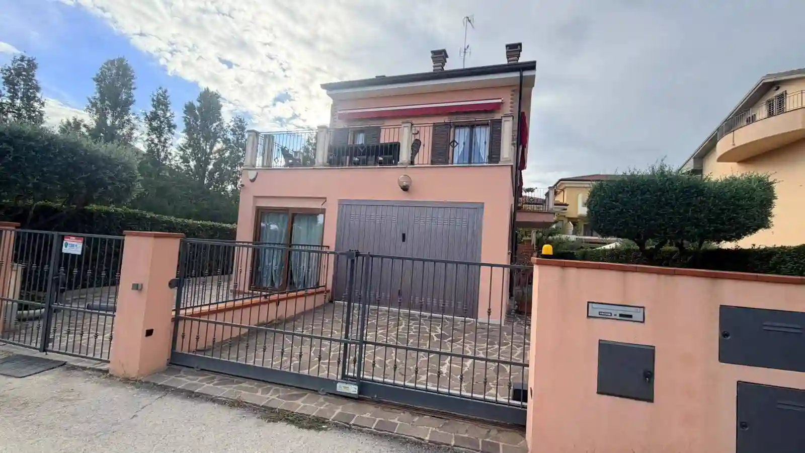 Villa - foto 3