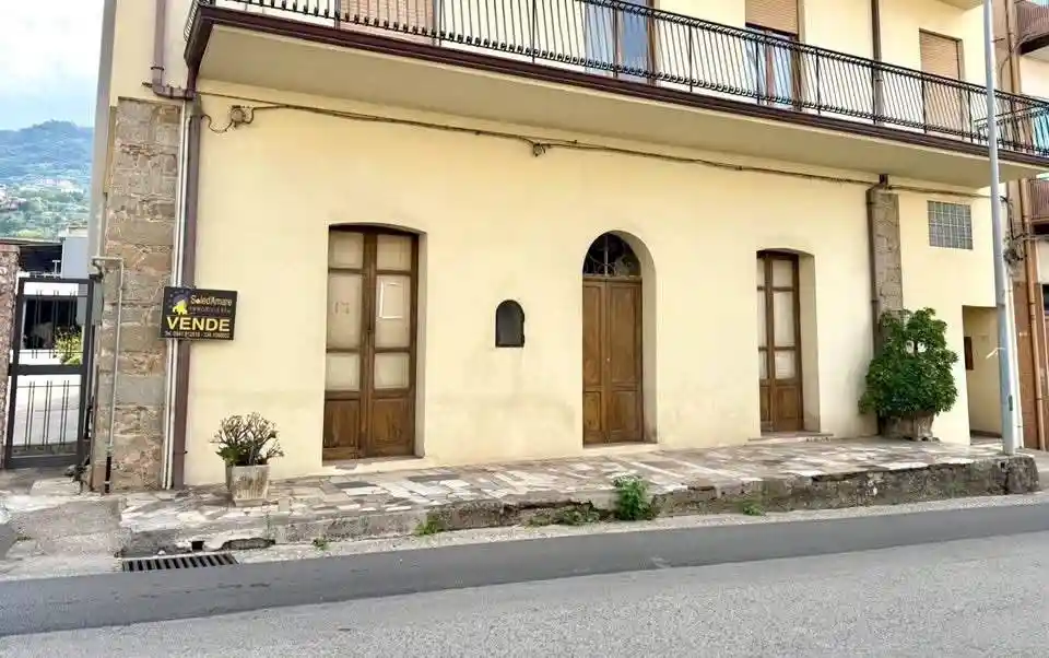 Appartamento in vendita a Capo d'Orlando