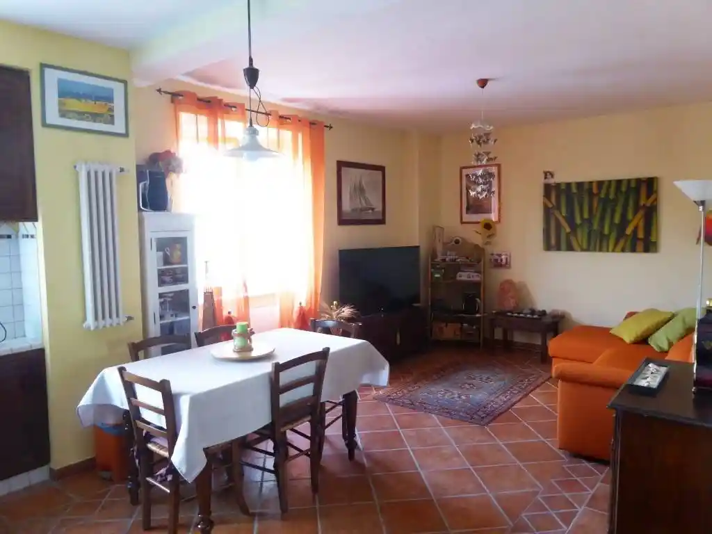 Appartamento in vendita a Livorno