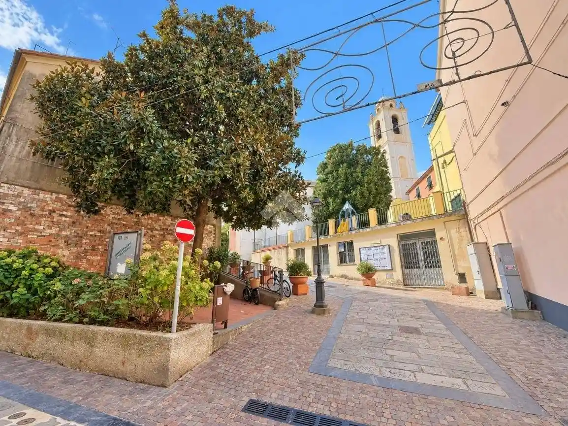 Appartamento in vendita a Albissola Marina