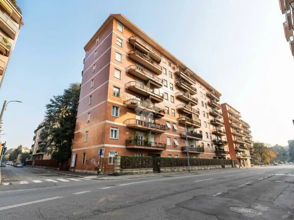 Appartamento in vendita a Monza
