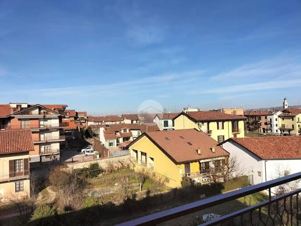 Appartamento in affitto a Carrù