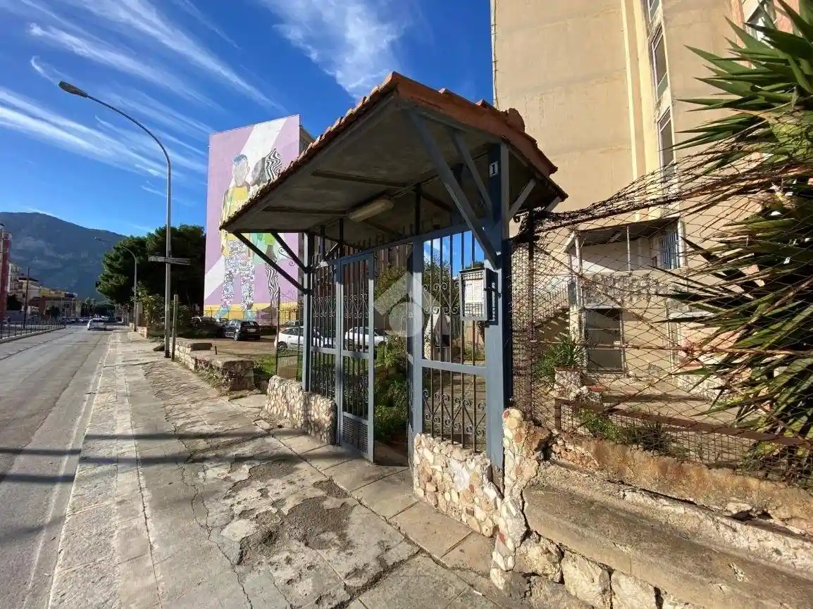 Appartamento in vendita a Palermo