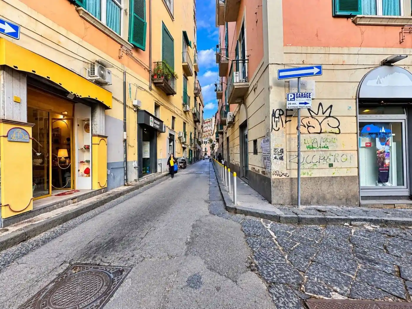Appartamento in vendita a Napoli