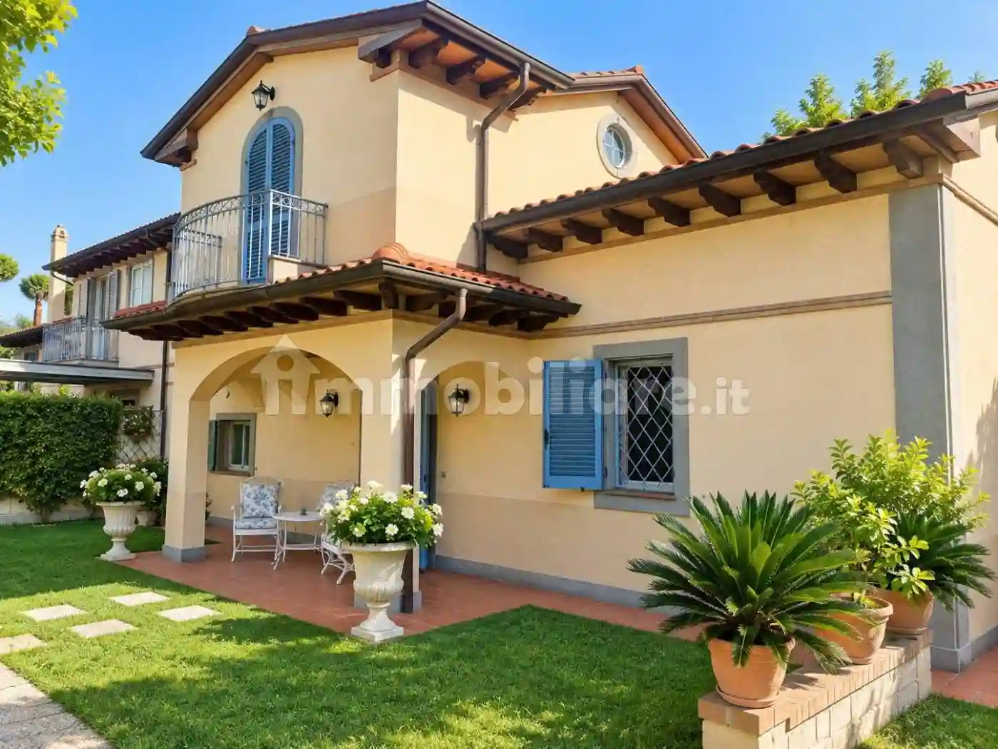 Villa - foto 2