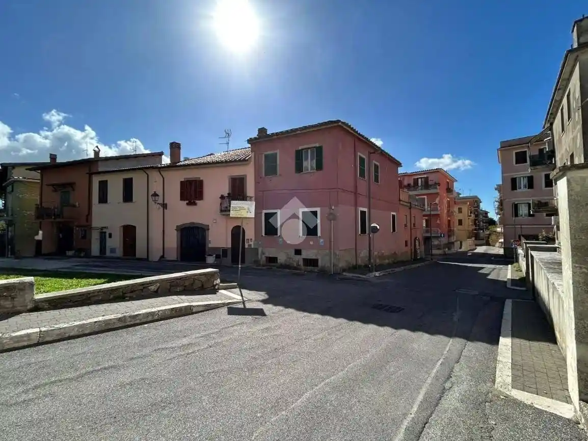 Appartamento in vendita a Genzano di Roma