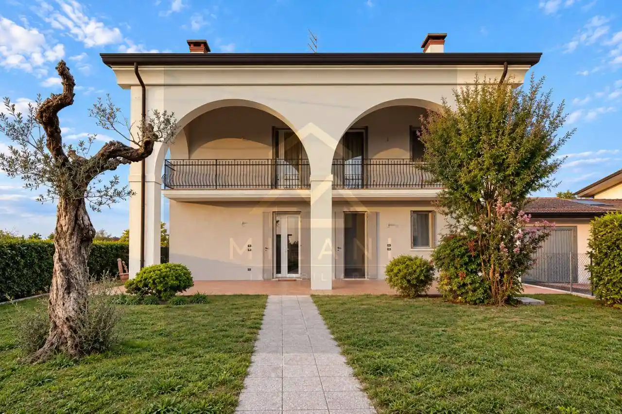 Casa indipendente in vendita a Camposampiero