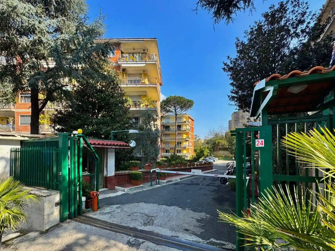 Appartamento in vendita a Napoli