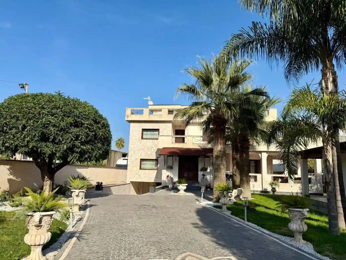 Villa - foto 2