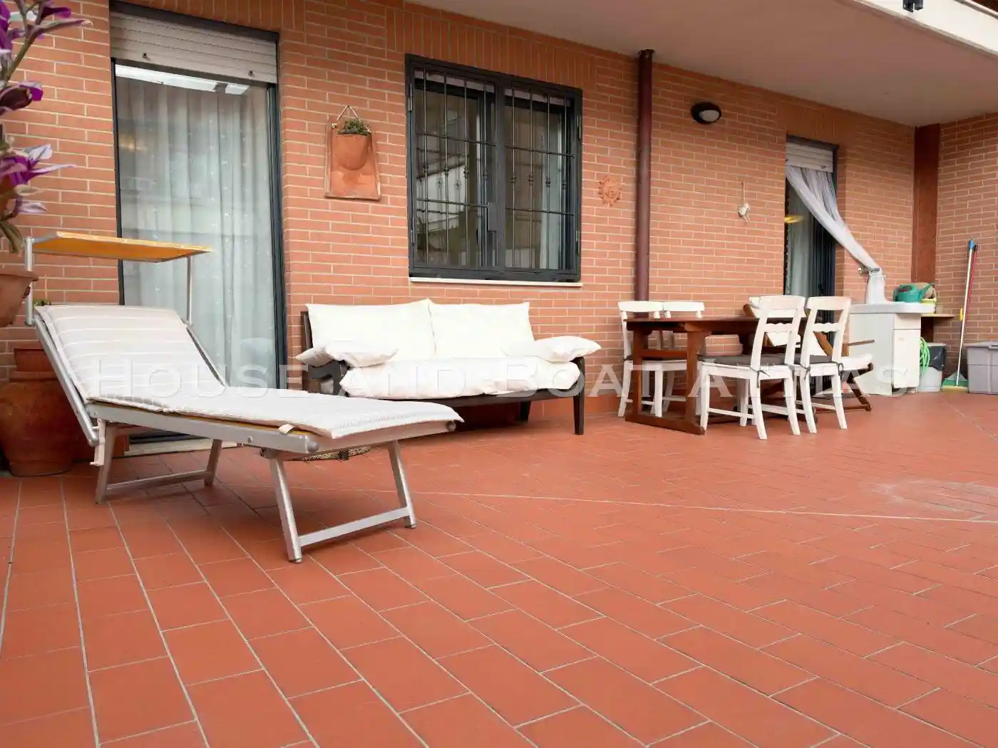 Appartamento in vendita a Livorno
