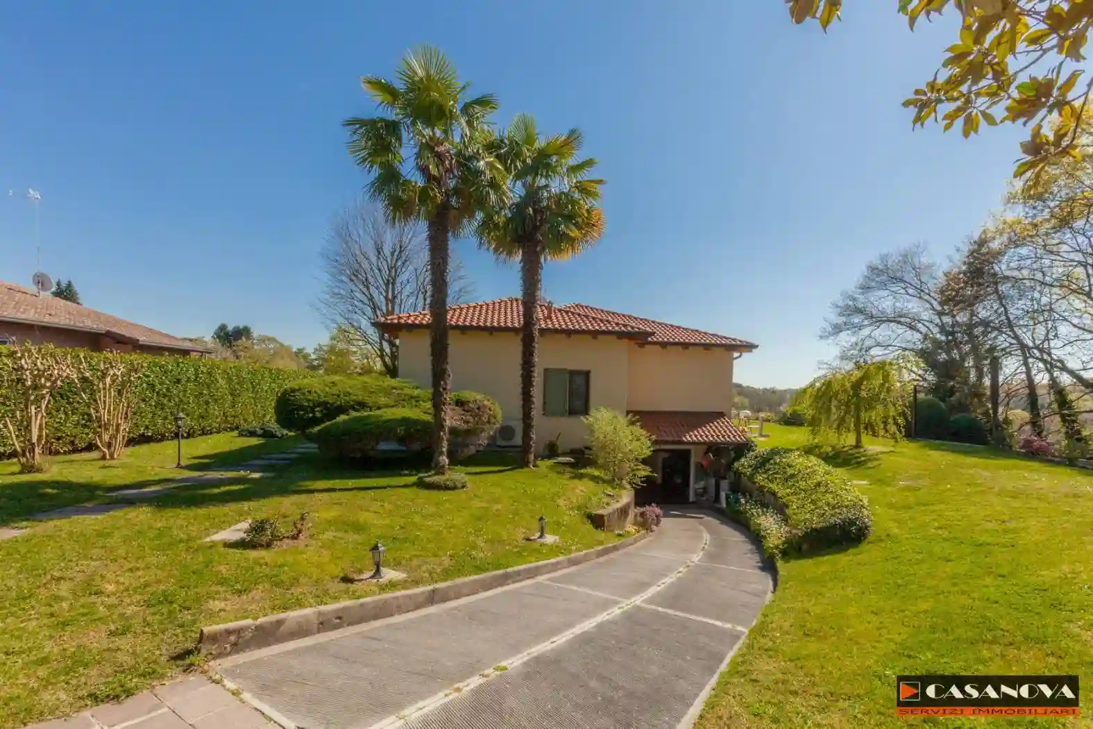 Villa - foto 2