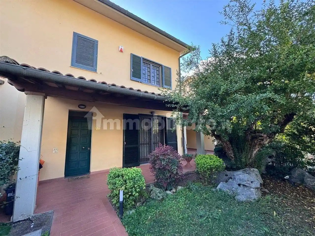Villetta a schiera in vendita a Signa