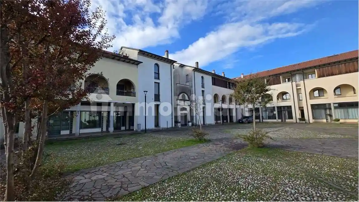 Casa indipendente in vendita a Inverigo