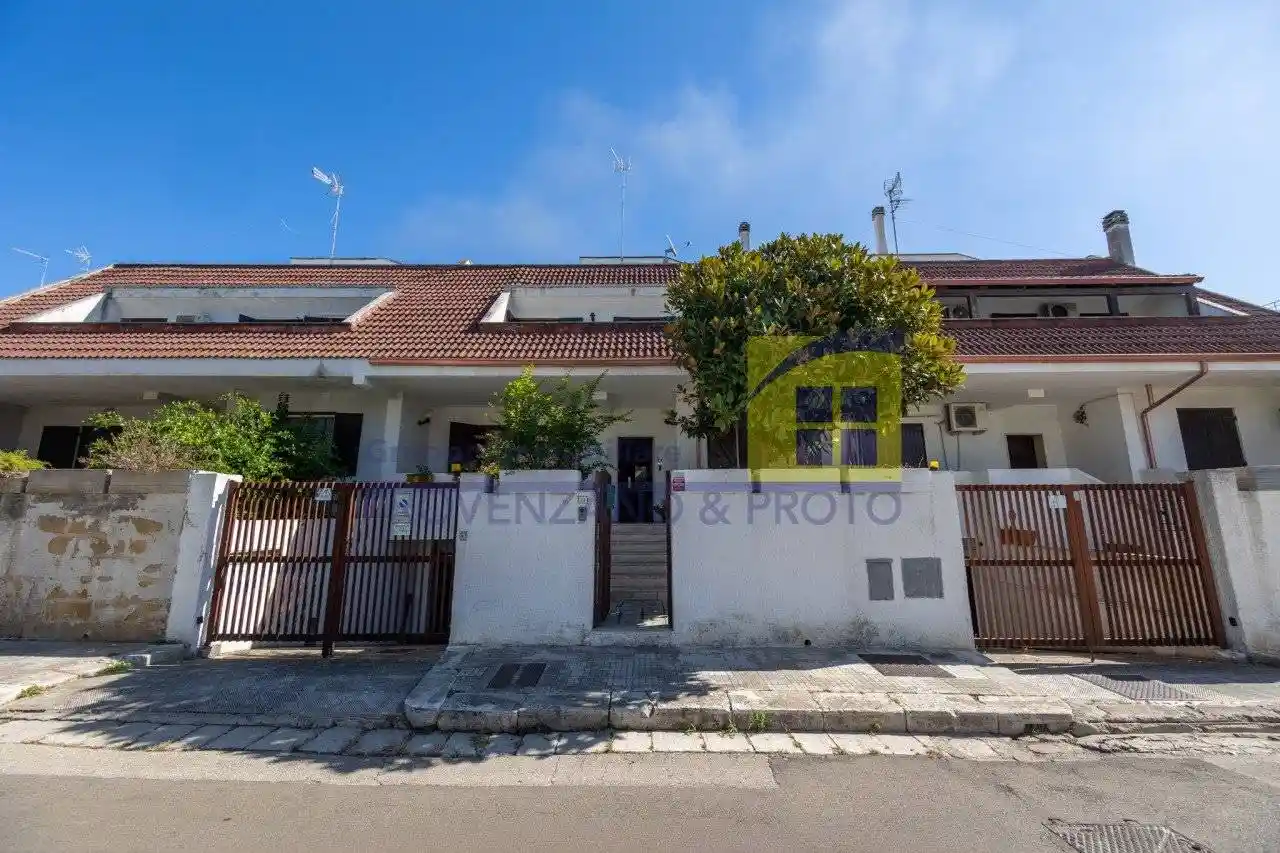 Villetta a schiera in vendita a Brindisi