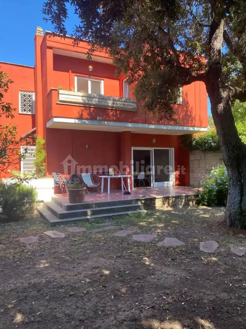 Villa in vendita a Fiumicino
