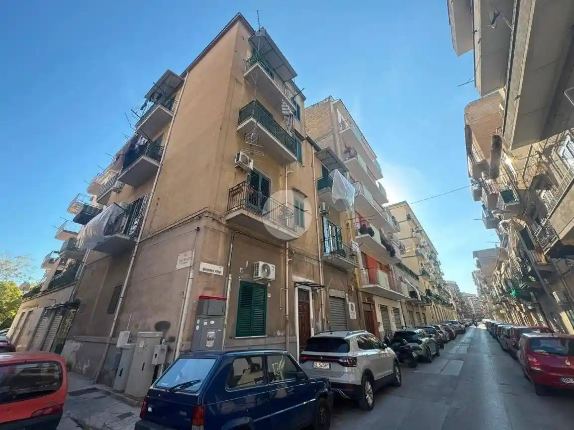 Appartamento in vendita a Palermo