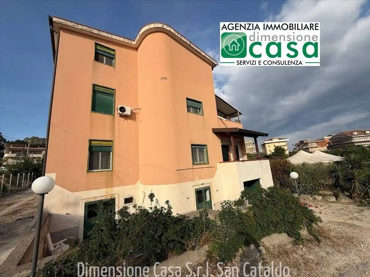 Villa in vendita a San Cataldo