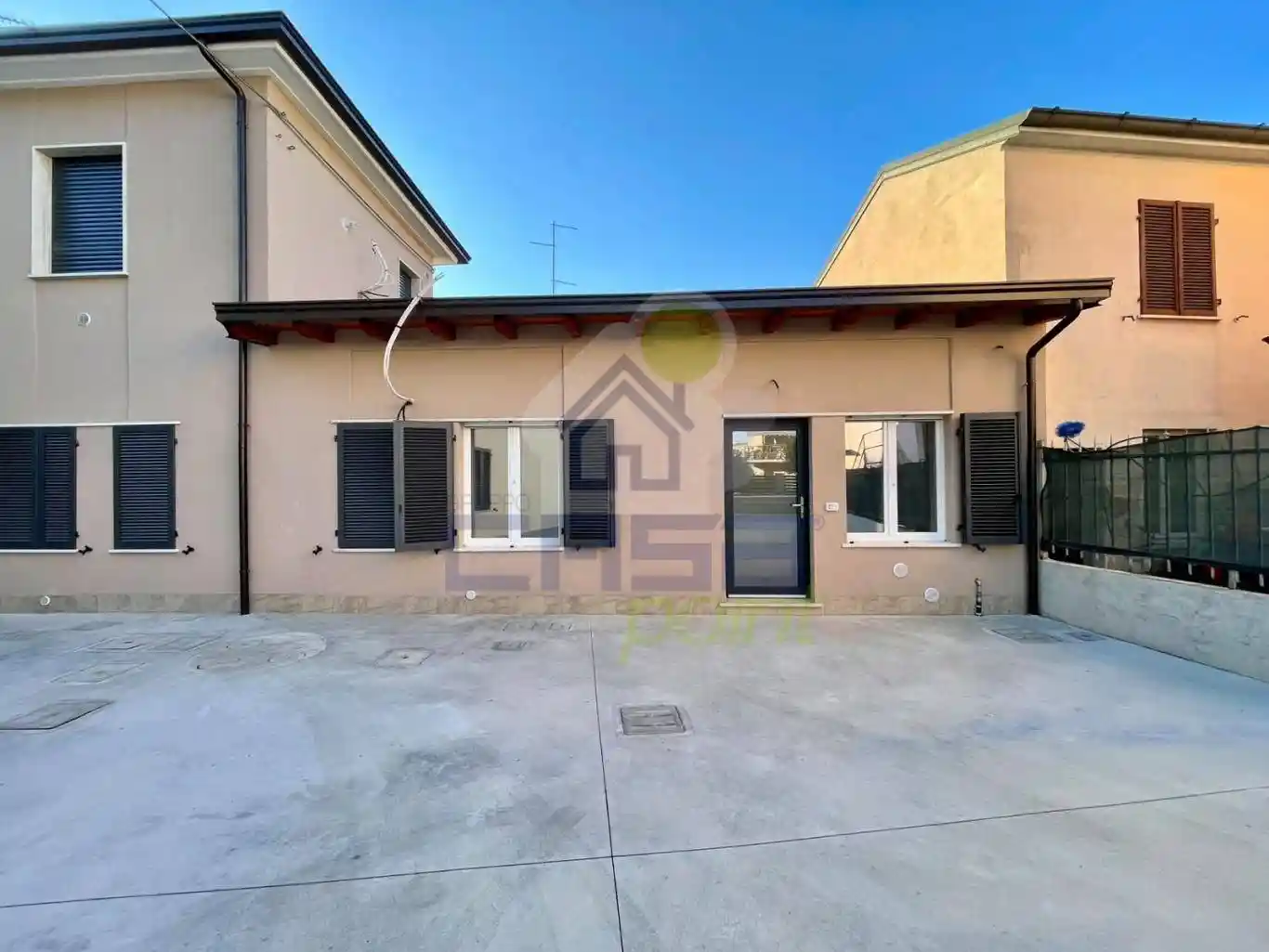 Casa indipendente in affitto a Castel San Giovanni