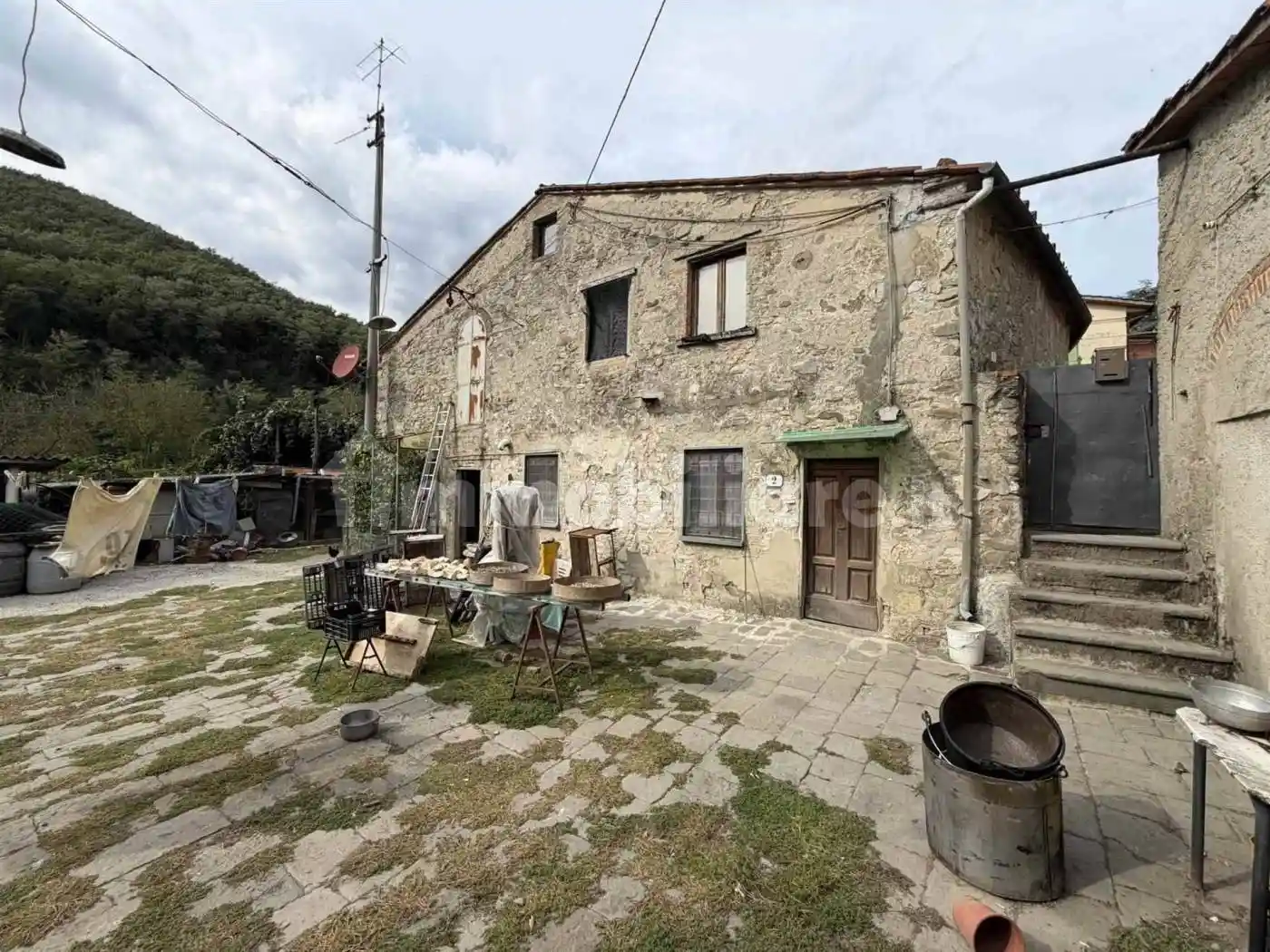 Rustico - Casale in vendita a Pistoia