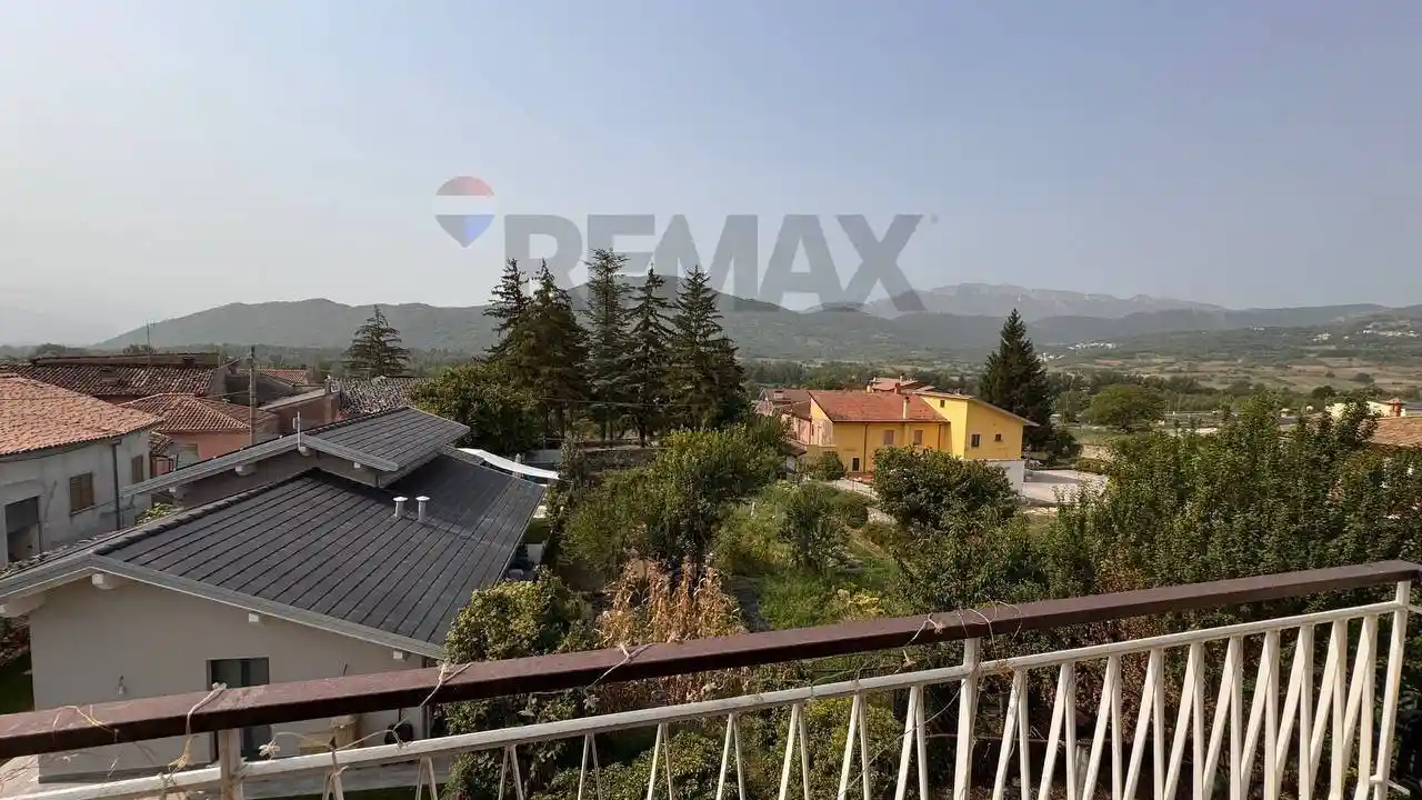 Casa indipendente in affitto a Pizzoli