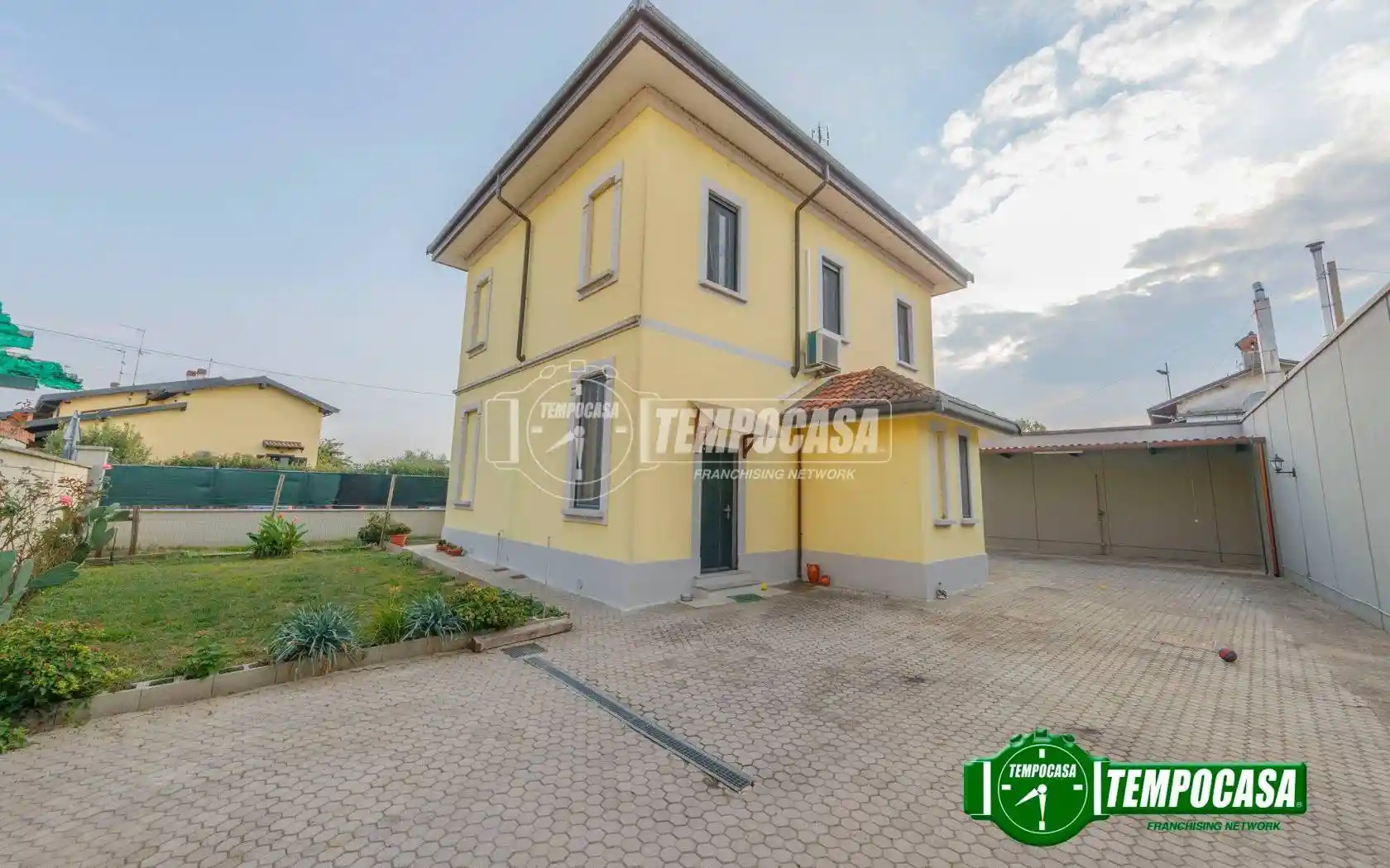 Villa in vendita a Trovo