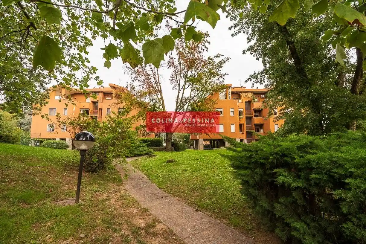 Appartamento in vendita a Monza