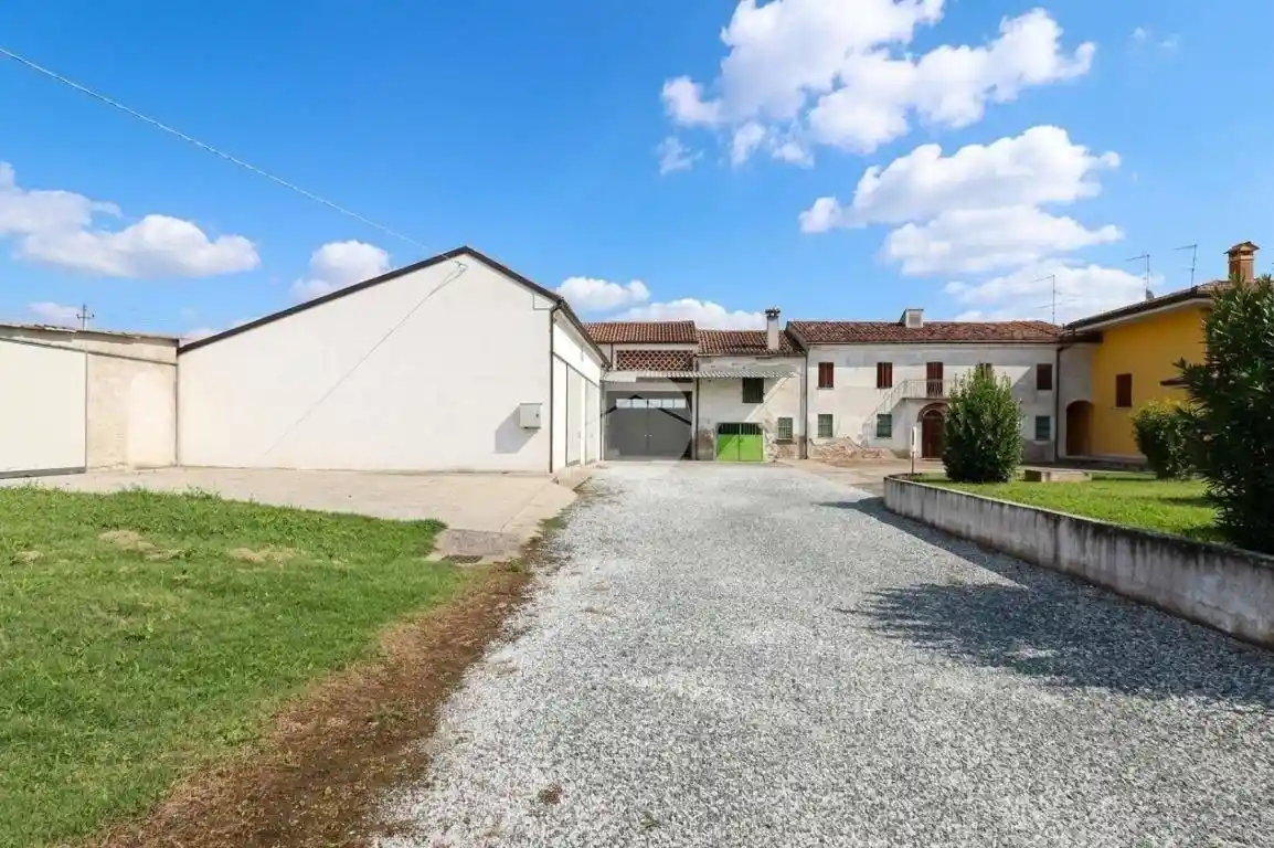 Rustico - Casale in vendita a Castelbelforte