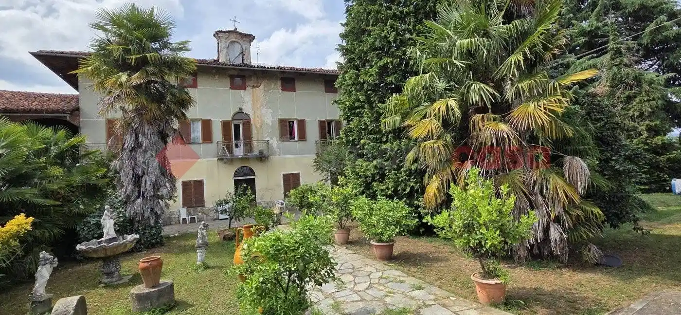 Casa indipendente in vendita a Pinerolo