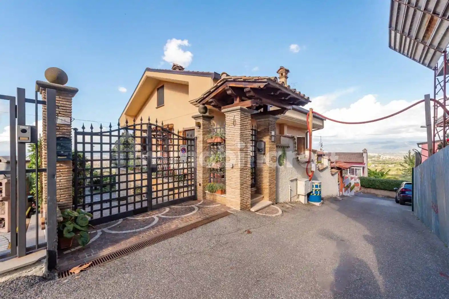 Appartamento in vendita a Monte Porzio Catone
