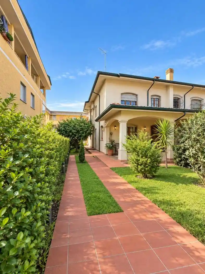 Villa in vendita a Viareggio